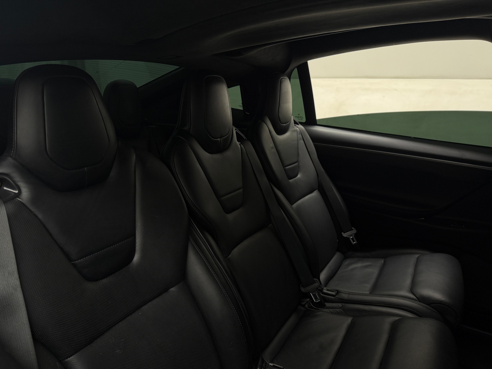 Thumbnail: 2016 Tesla Model X - 5