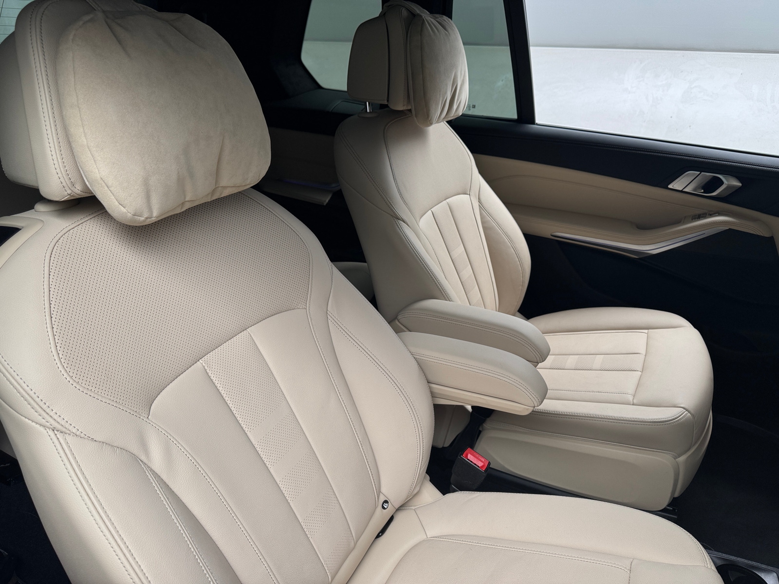 Thumbnail: 2022 BMW X7 - 5