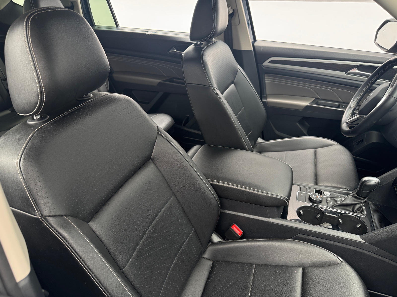 Thumbnail: 2022 Volkswagen Atlas - 2