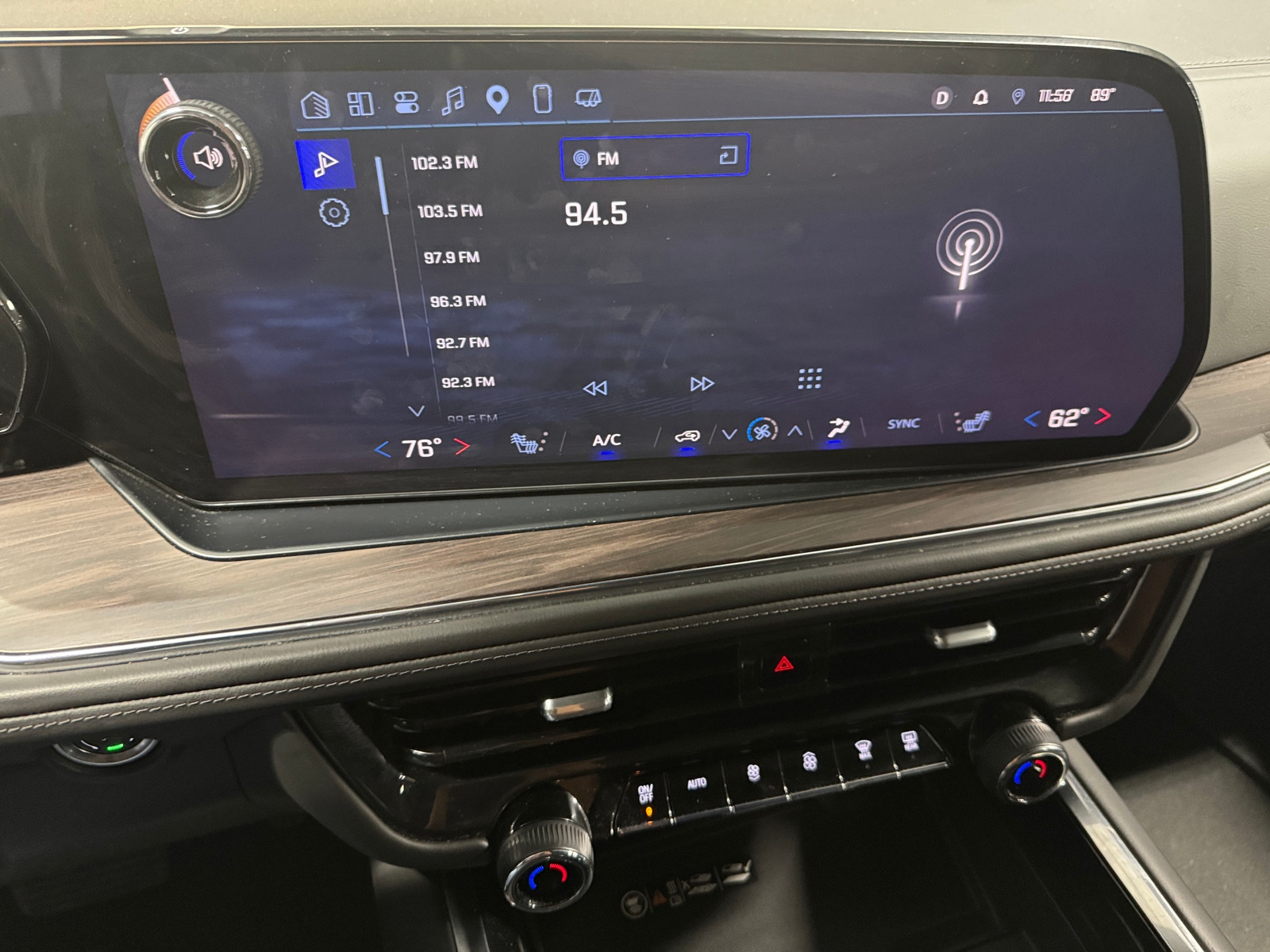 Thumbnail: 2025 Chevrolet Tahoe - 3