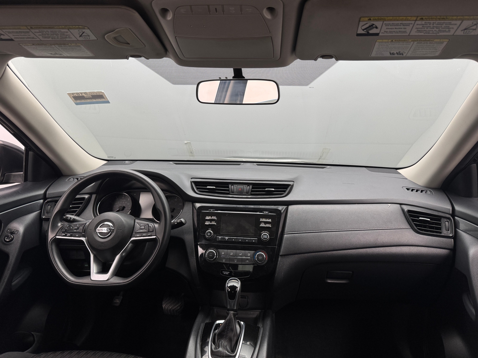 Thumbnail: 2017 Nissan Rogue - 3