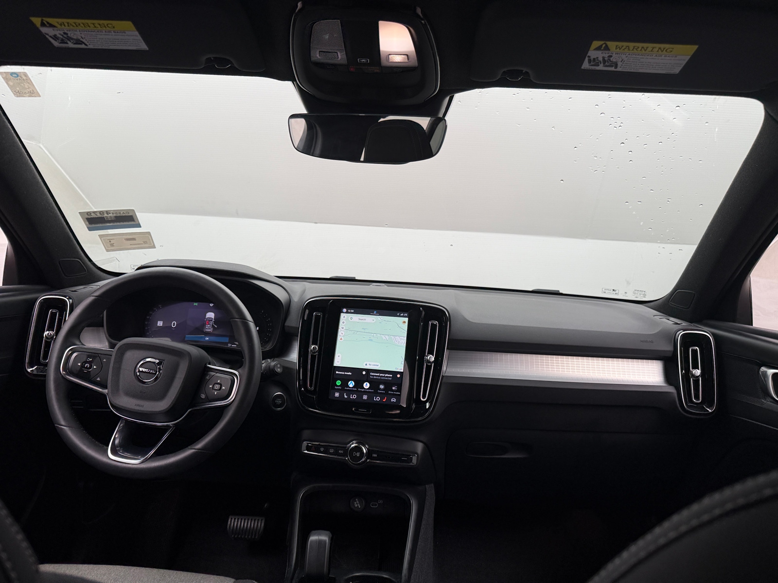 Thumbnail: 2024 Volvo XC40 - 3