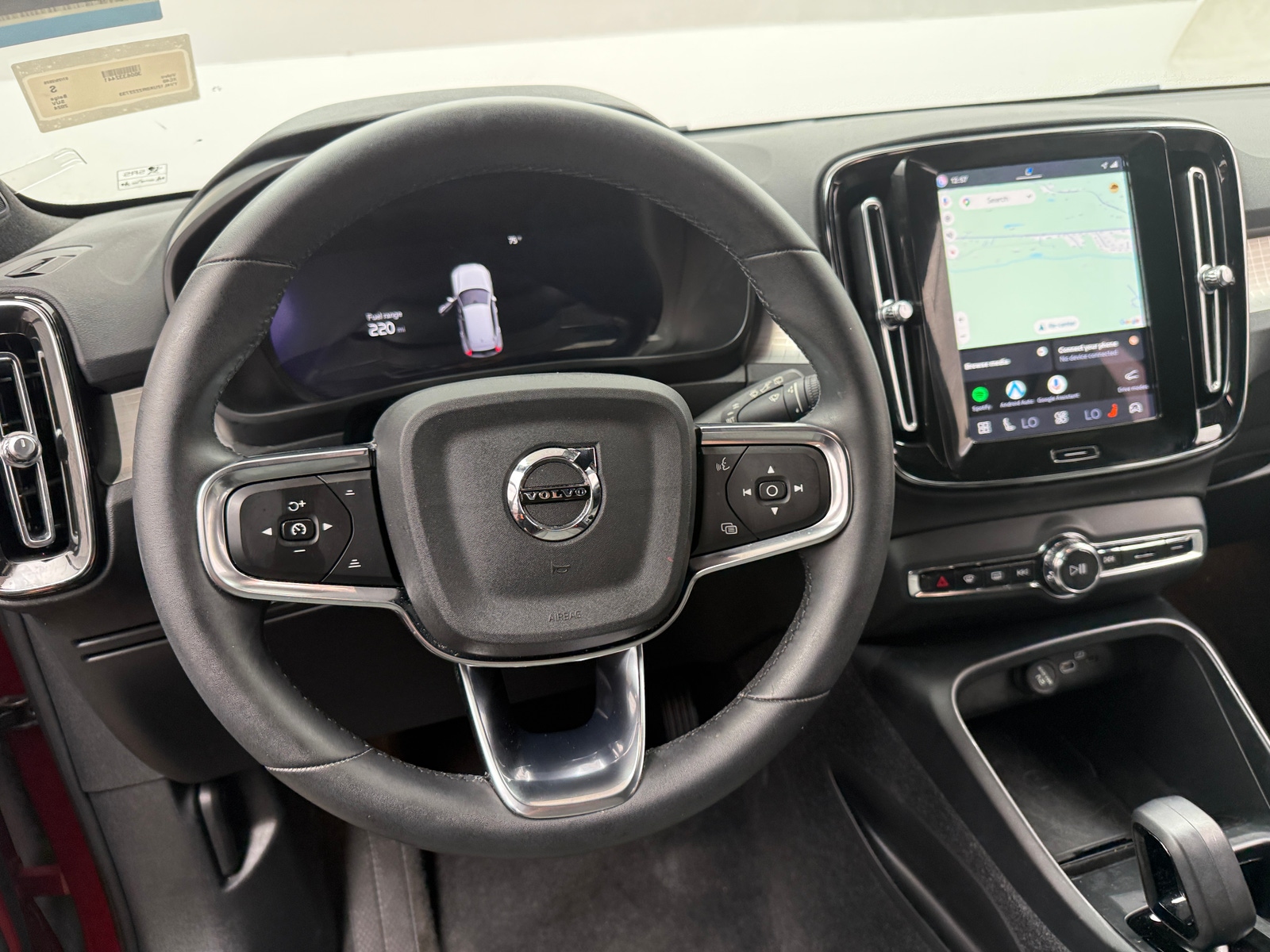 Thumbnail: 2024 Volvo XC40 - 5