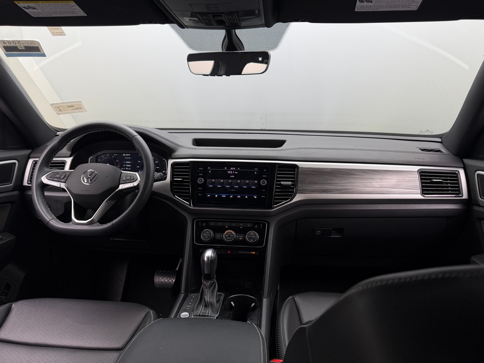 Thumbnail: 2023 Volkswagen Atlas - 2