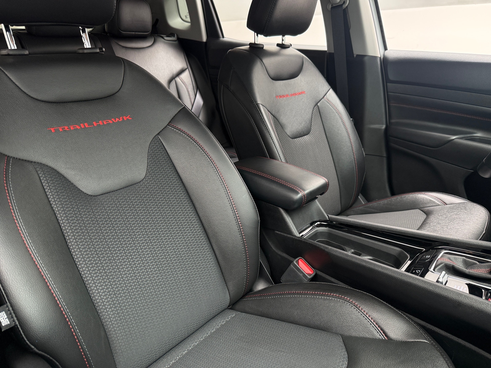 Thumbnail: 2022 Jeep Compass - 2
