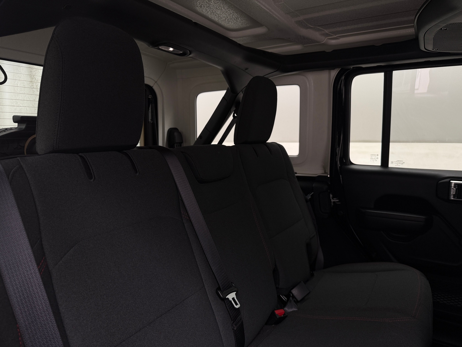 Thumbnail: 2025 Jeep Wrangler - 6
