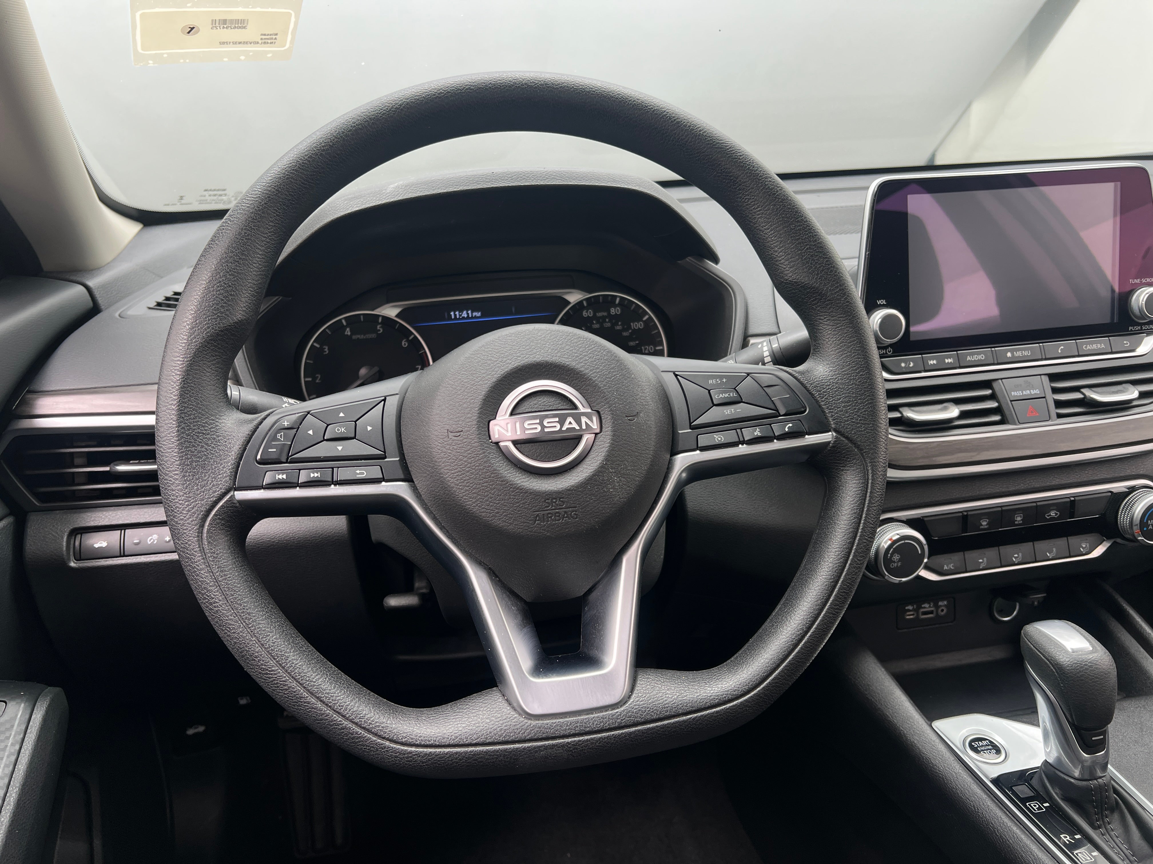 2025 Nissan Altima SV - Photo 4