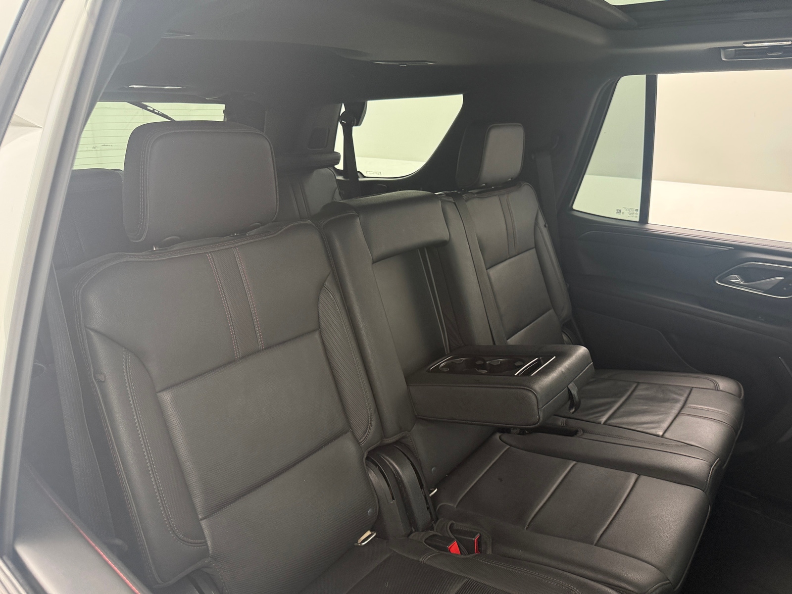 Thumbnail: 2021 Chevrolet Tahoe - 5
