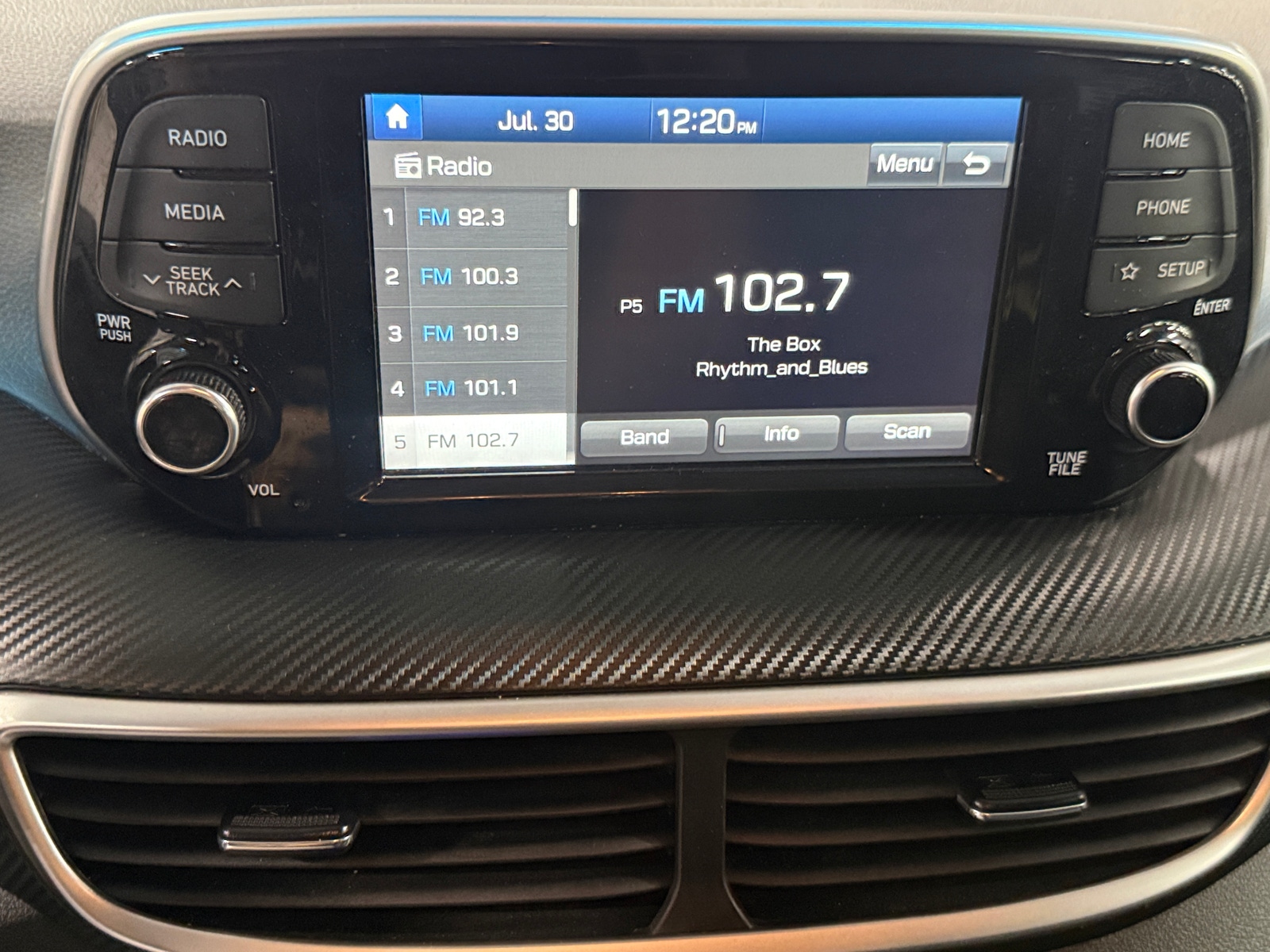 Thumbnail: 2019 Hyundai Tucson - 4
