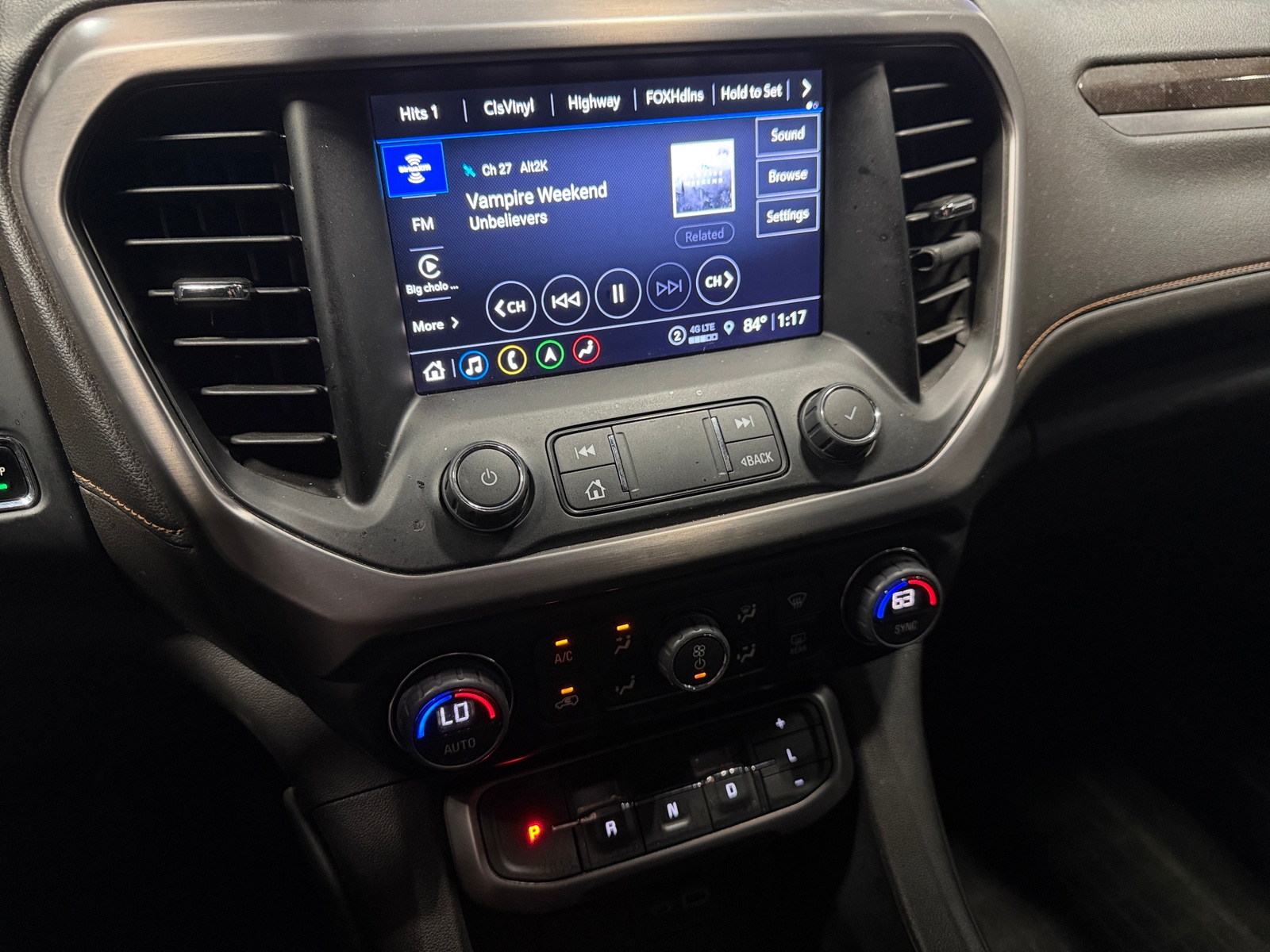 Thumbnail: 2023 GMC Acadia - 3