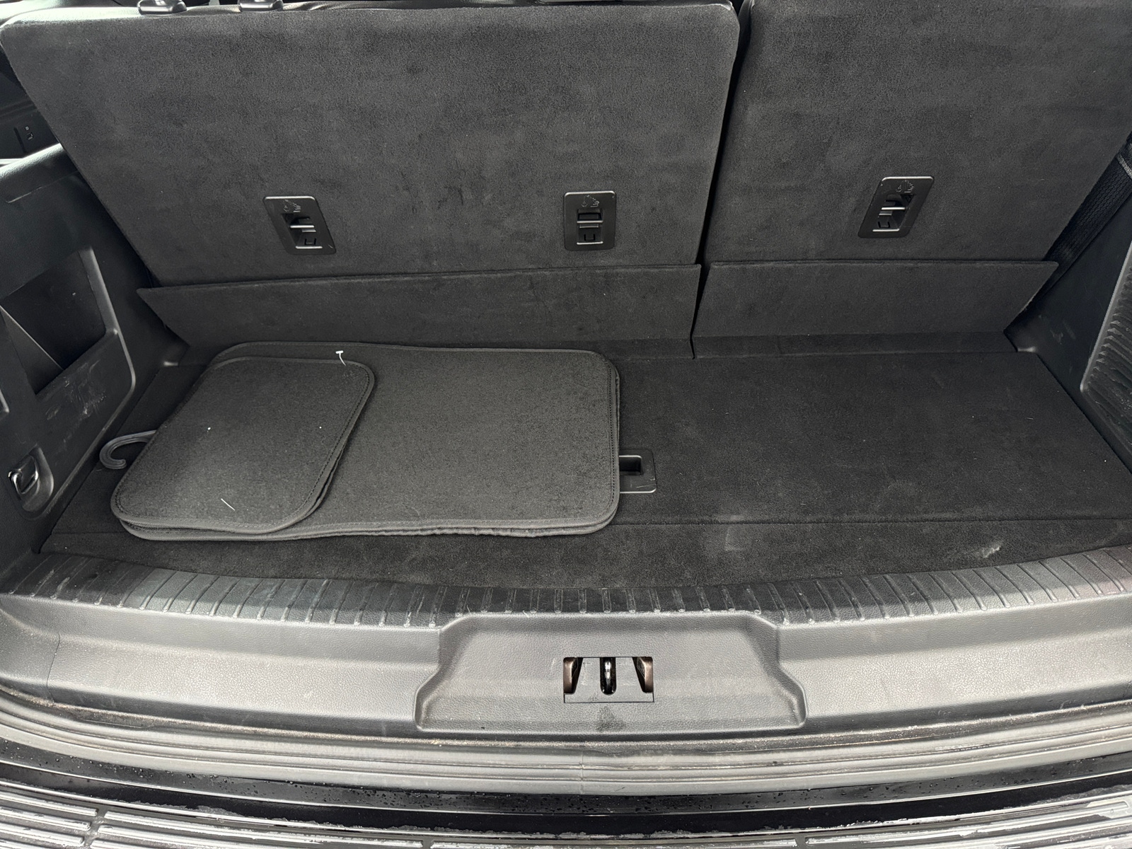 Thumbnail: 2019 Ford Expedition - 6
