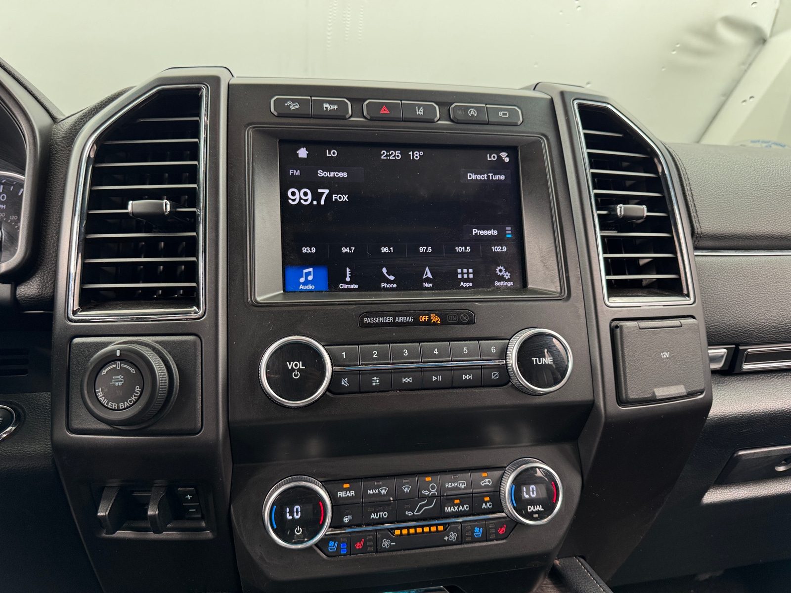 Thumbnail: 2019 Ford Expedition - 3