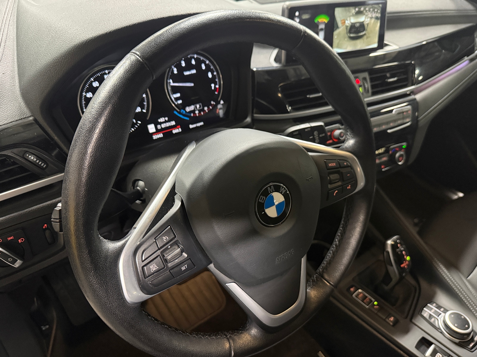 Thumbnail: 2021 BMW X1 - 4
