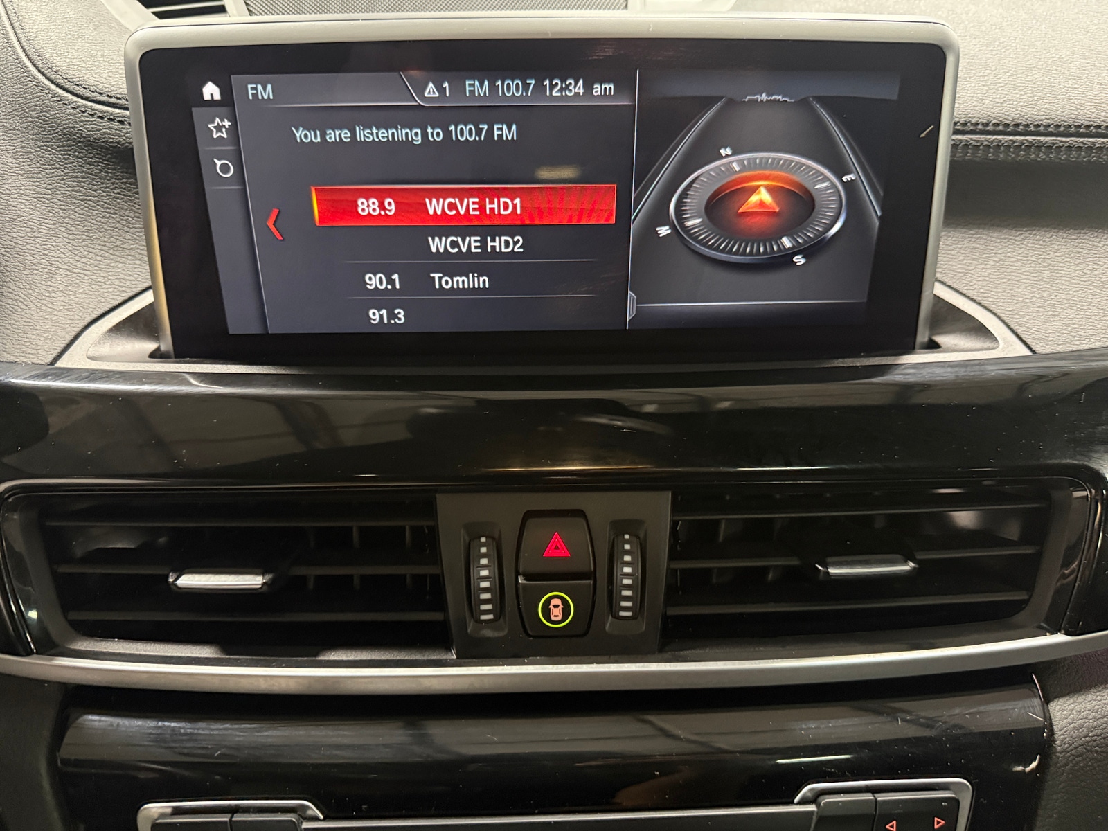 Thumbnail: 2021 BMW X1 - 3