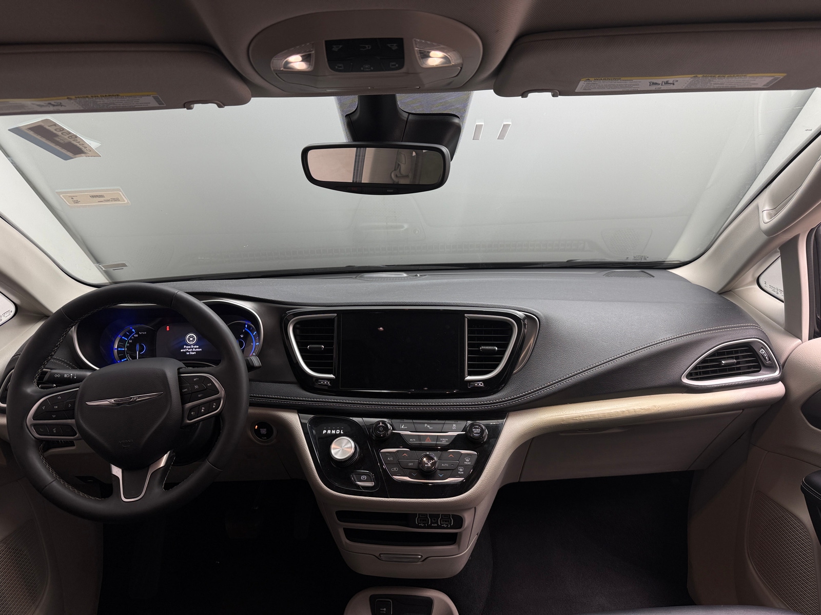 Thumbnail: 2024 Chrysler Pacifica - 2