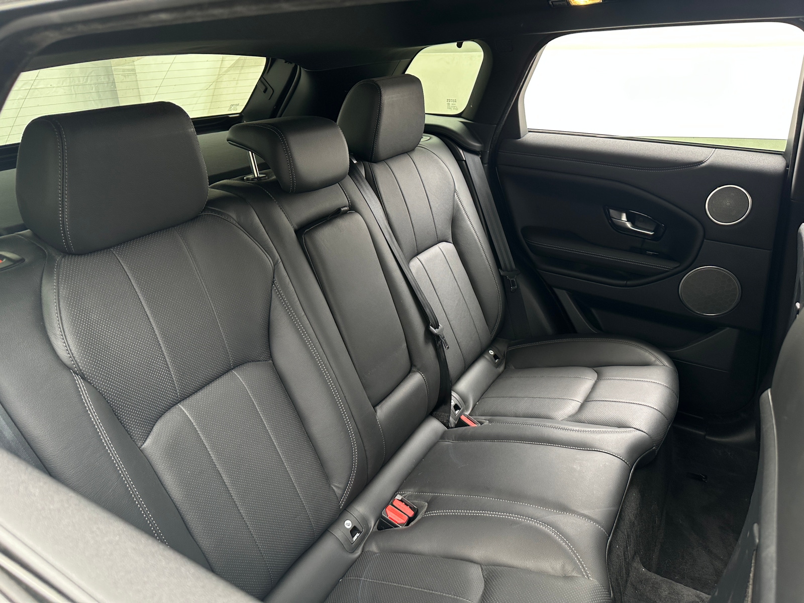 Thumbnail: 2018 Land Rover Range Rover Evoque - 5