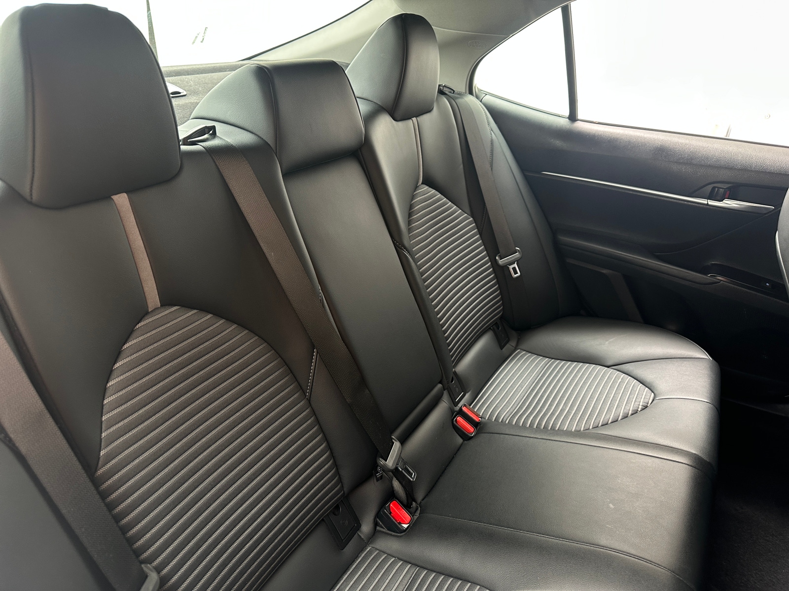 Thumbnail: 2020 Toyota Camry - 6