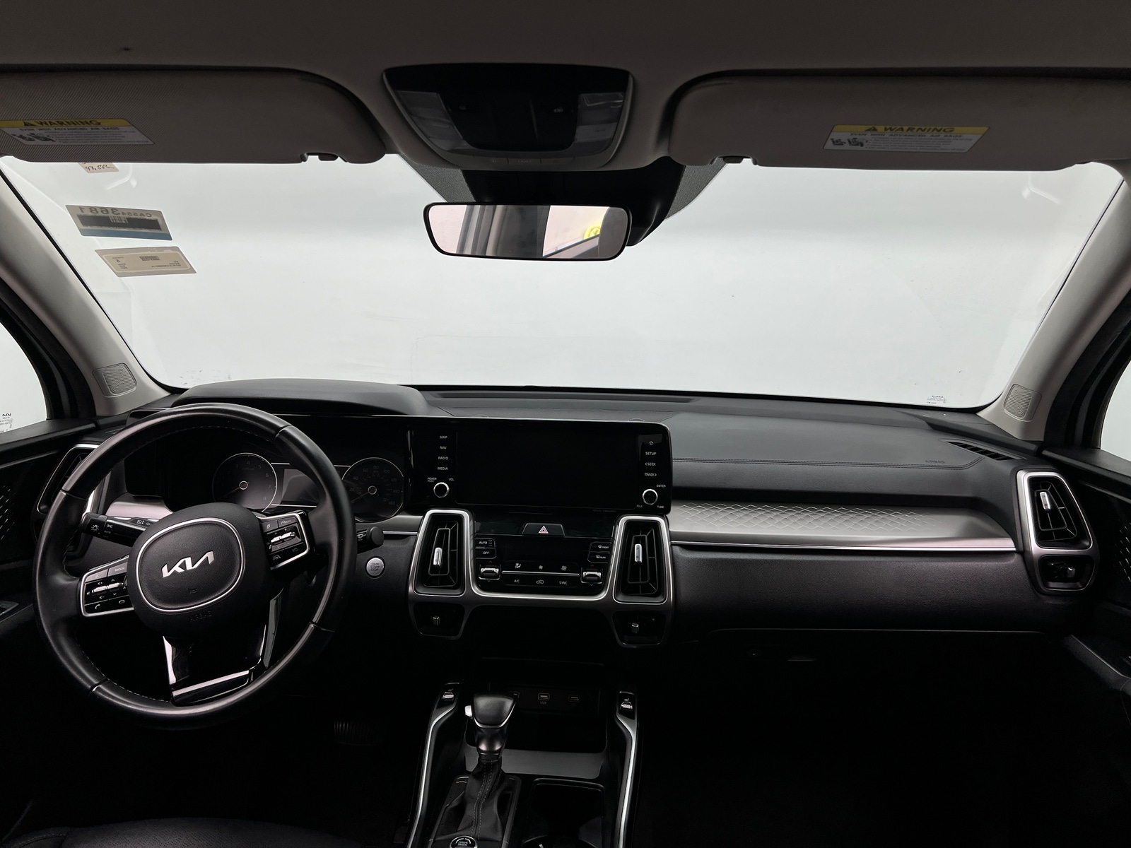 Thumbnail: 2022 Kia Sorento - 2