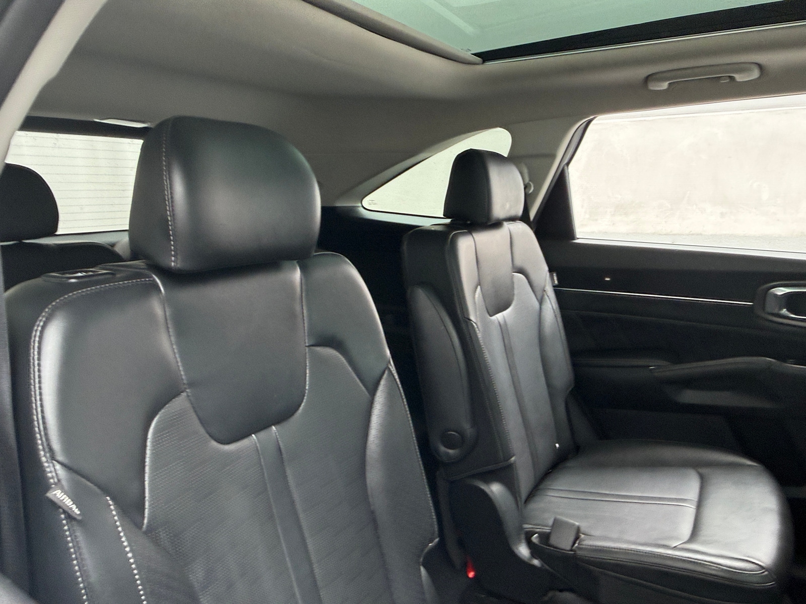 Thumbnail: 2024 Kia Sorento - 5