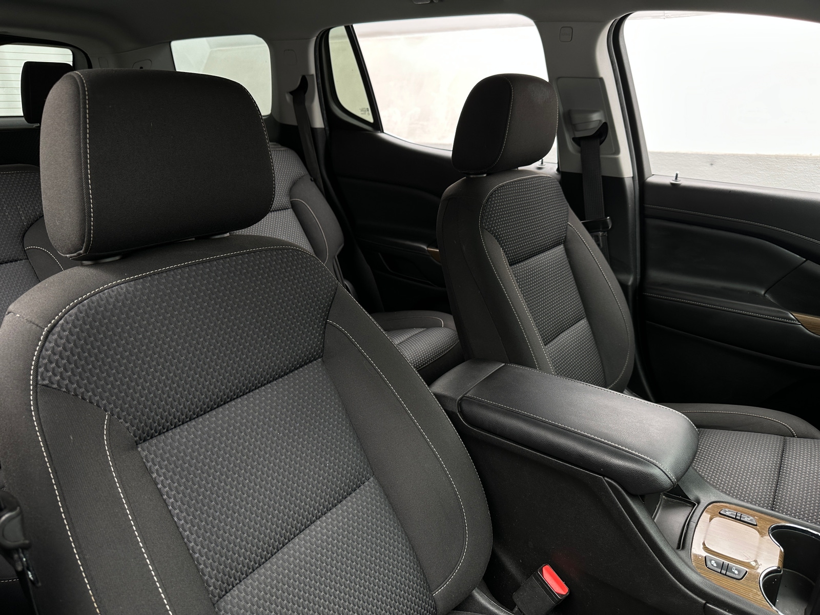 Thumbnail: 2021 GMC Acadia - 2