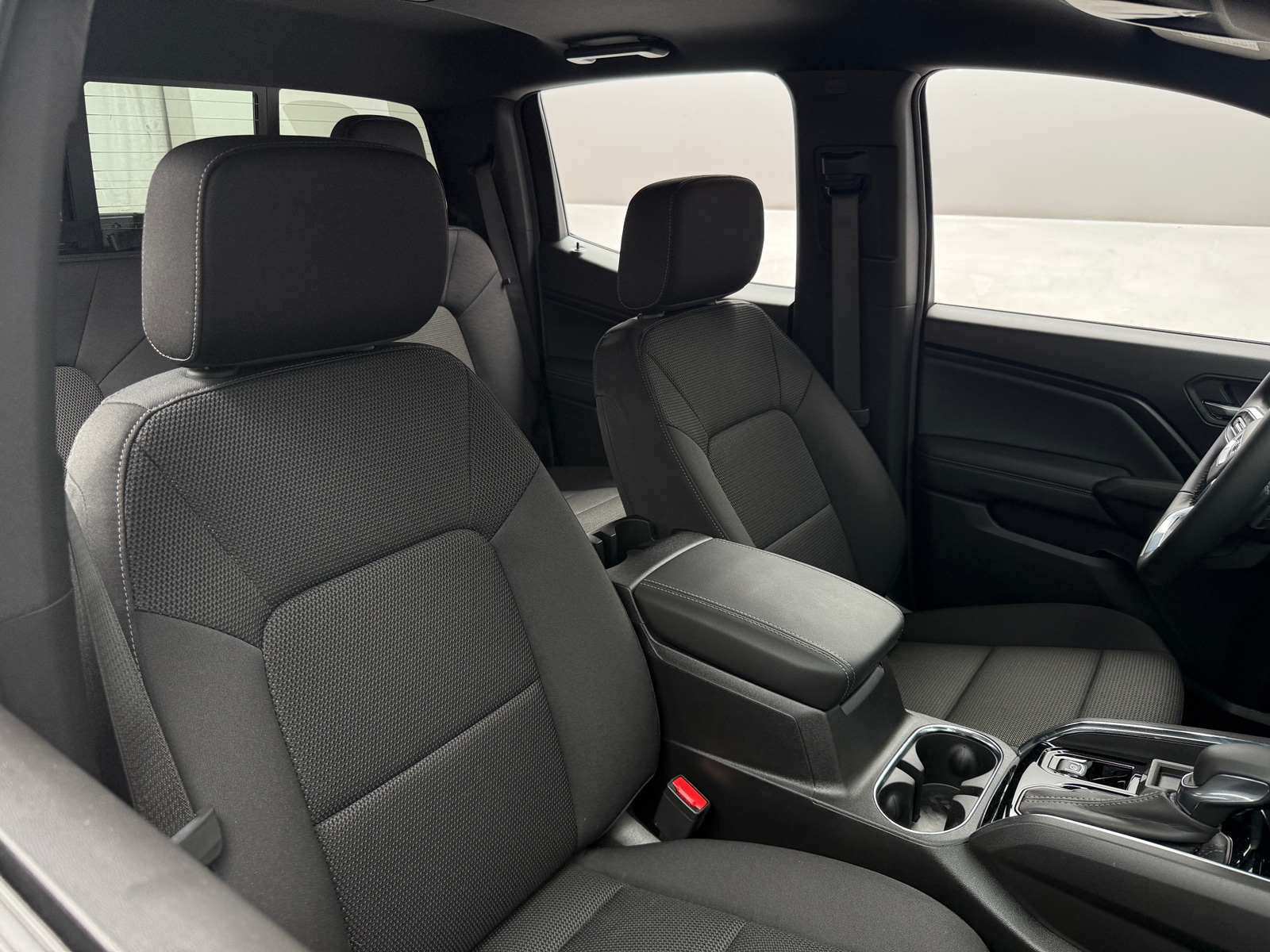 Thumbnail: 2025 GMC Canyon - 2