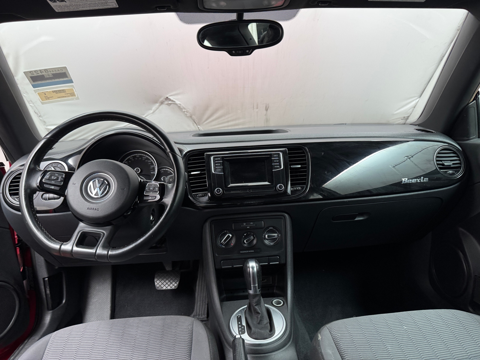 Thumbnail: 2016 Volkswagen Beetle - 3