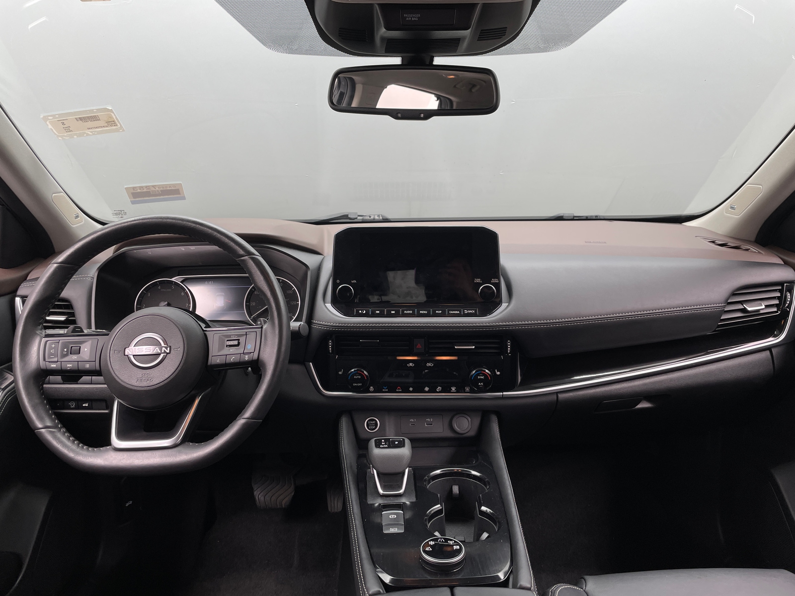 Thumbnail: 2023 Nissan Rogue - 2