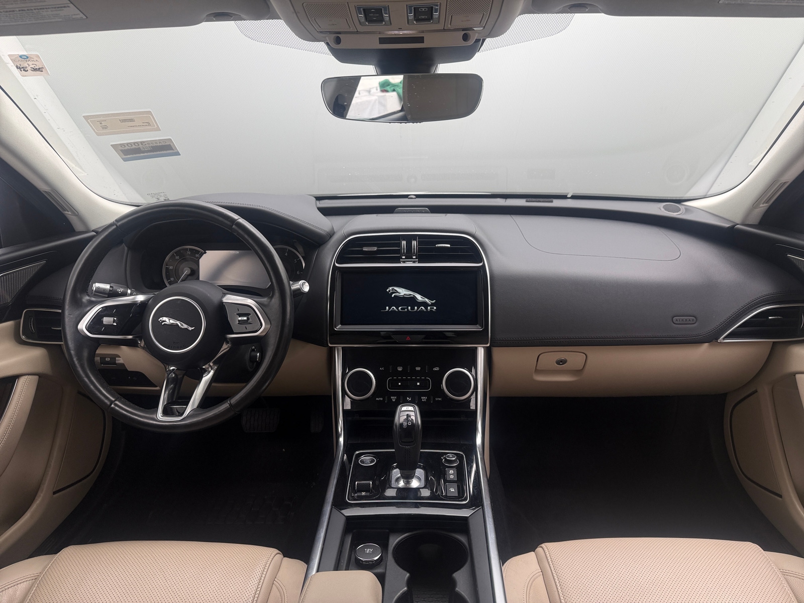 Thumbnail: 2020 Jaguar XE - 2