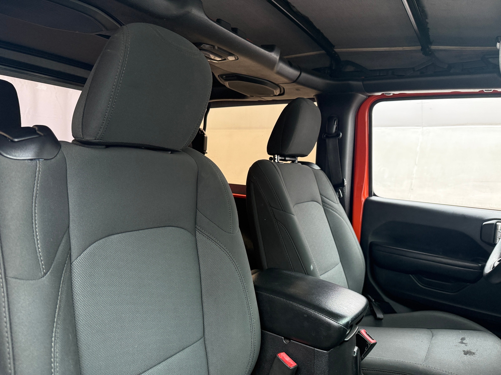 Thumbnail: 2018 Jeep Wrangler - 2
