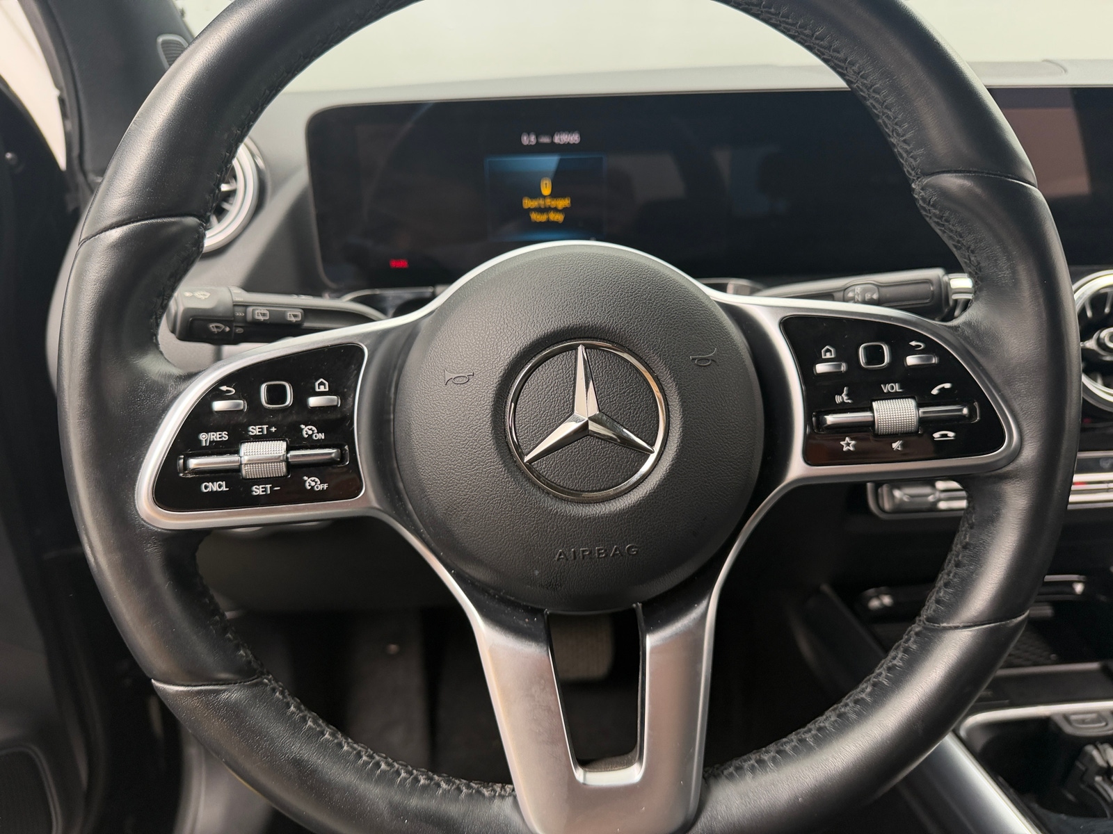 Thumbnail: 2023 Mercedes-Benz GLA - 4