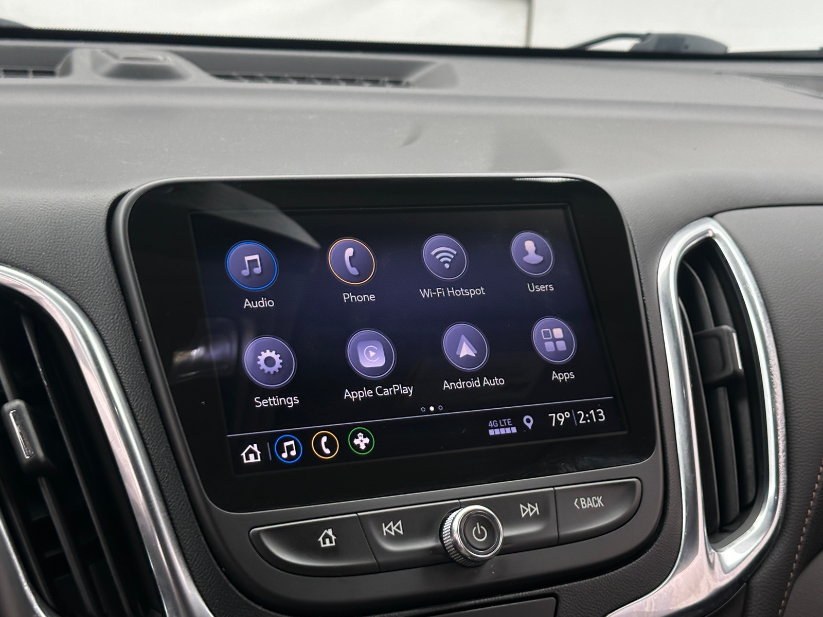 Thumbnail: 2021 Chevrolet Equinox - 3