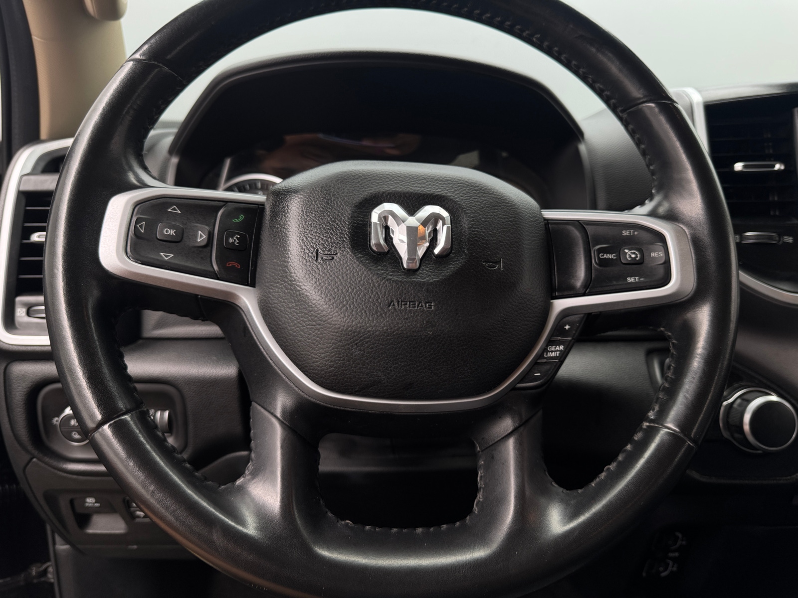 Thumbnail: 2020 RAM 1500 - 5