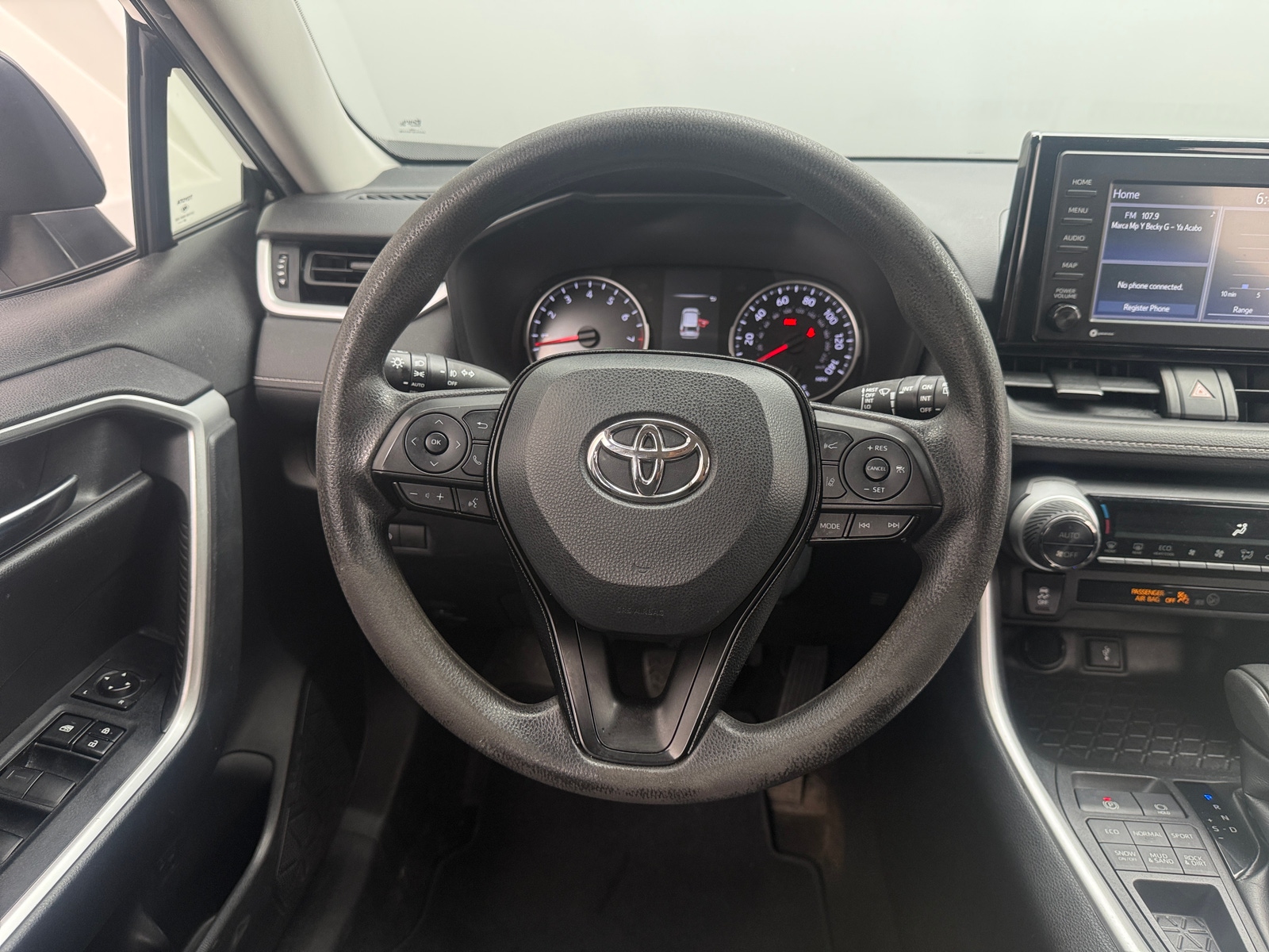 Thumbnail: 2021 Toyota RAV4 - 5