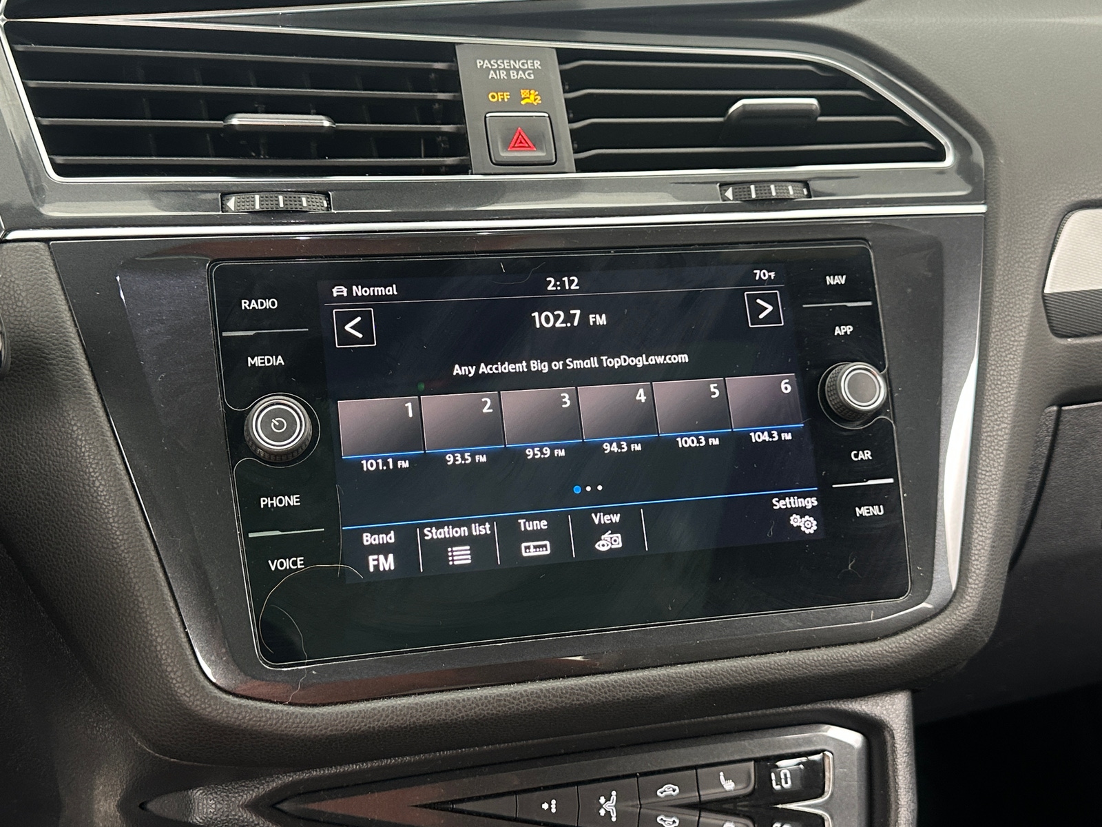 Thumbnail: 2018 Volkswagen Tiguan - 3