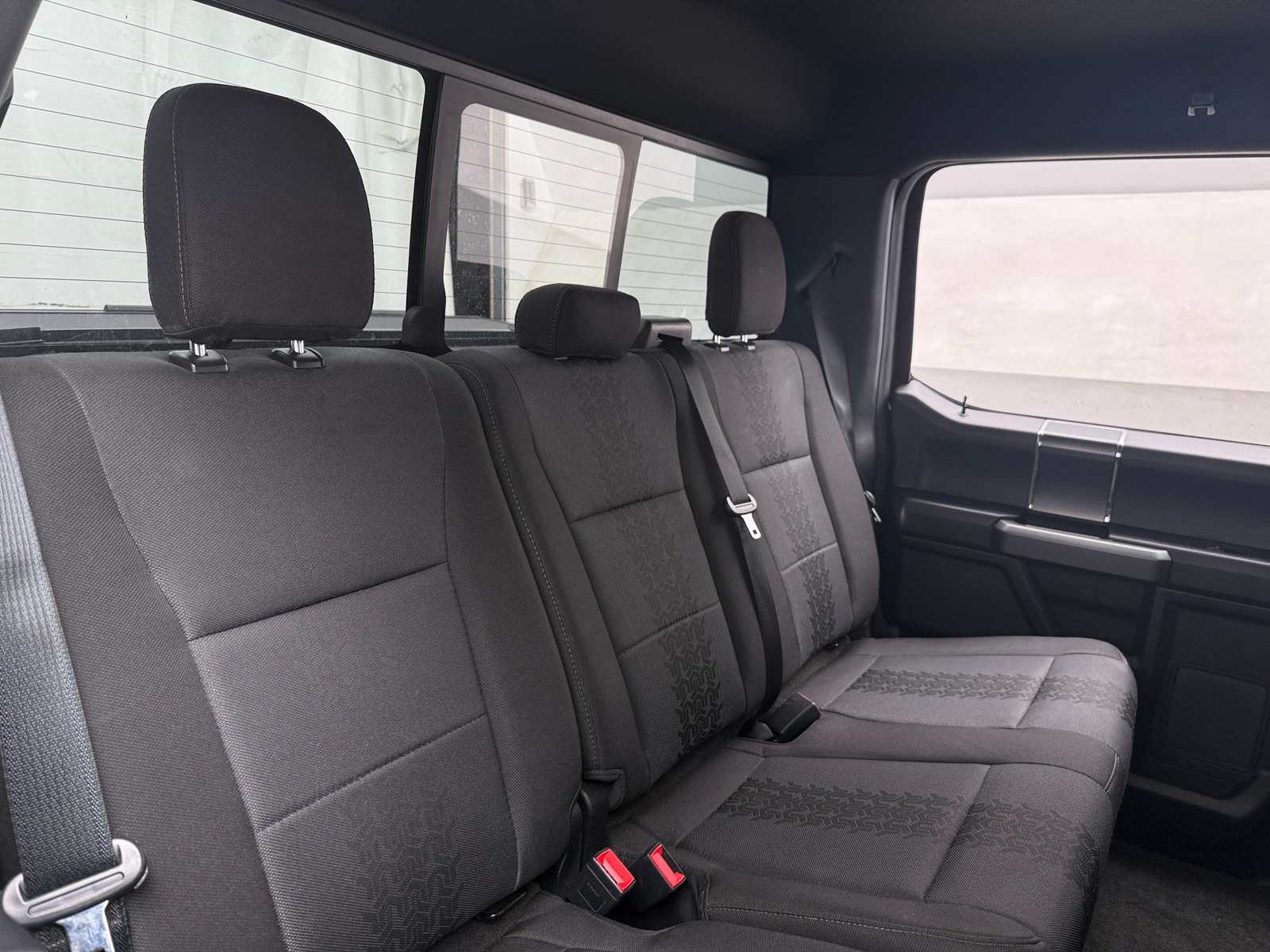 Thumbnail: 2020 Ford Econoline - 6