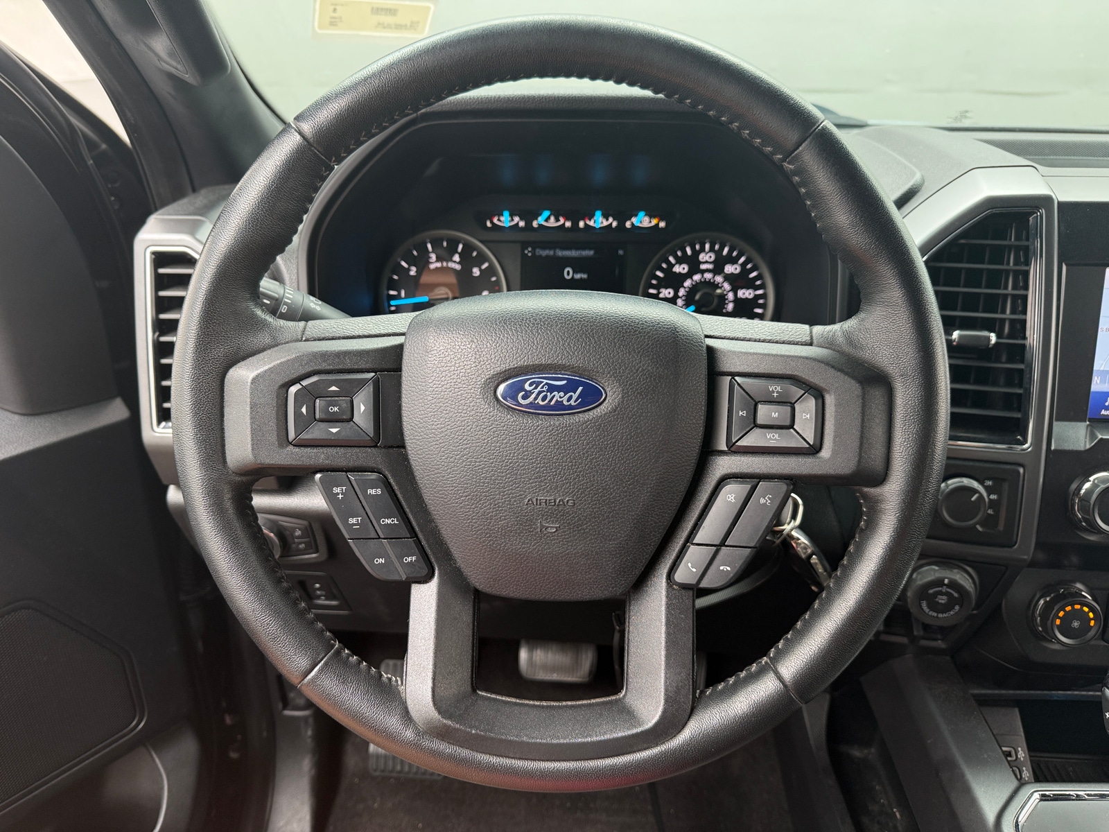 Thumbnail: 2020 Ford Econoline - 5