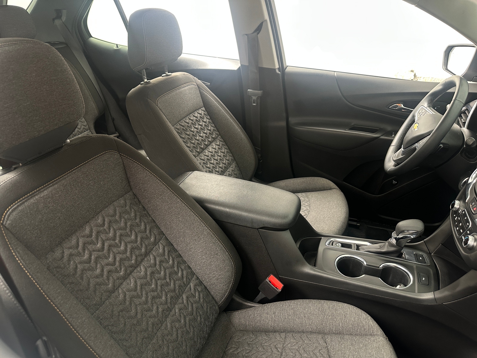 Thumbnail: 2023 Chevrolet Equinox - 2