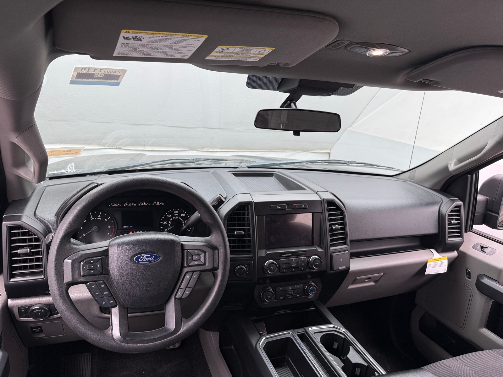 Thumbnail: 2019 Ford Econoline - 3