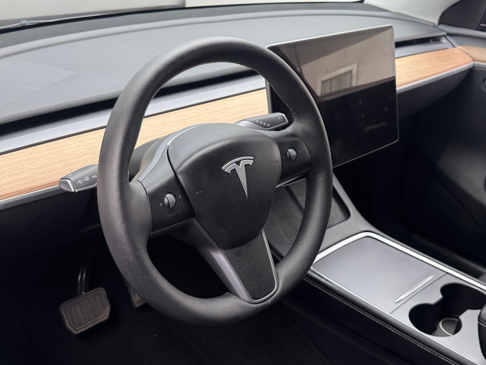 Thumbnail: 2024 Tesla Model Y - 4