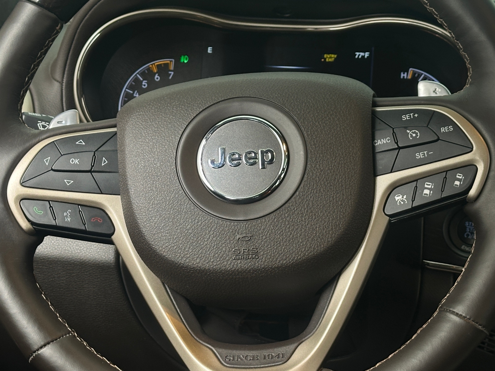 Thumbnail: 2014 Jeep Grand Cherokee - 4