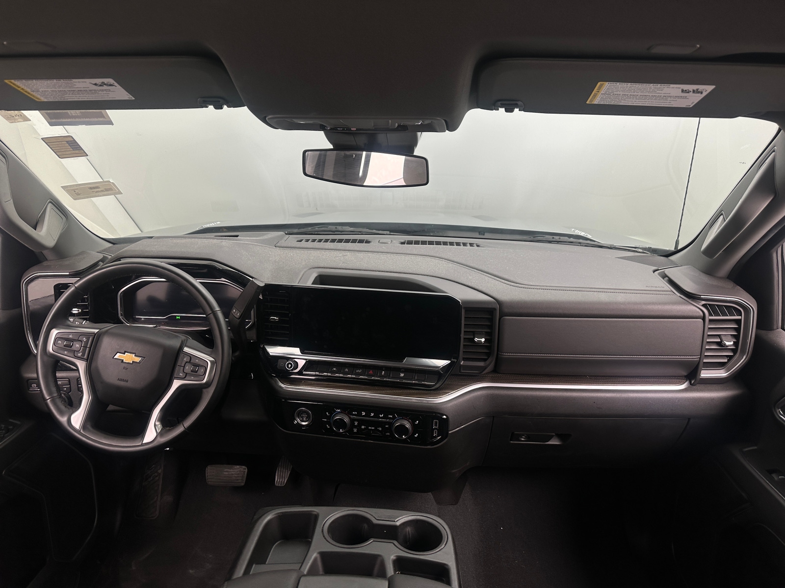 Thumbnail: 2024 Chevrolet Silverado 1500 - 3