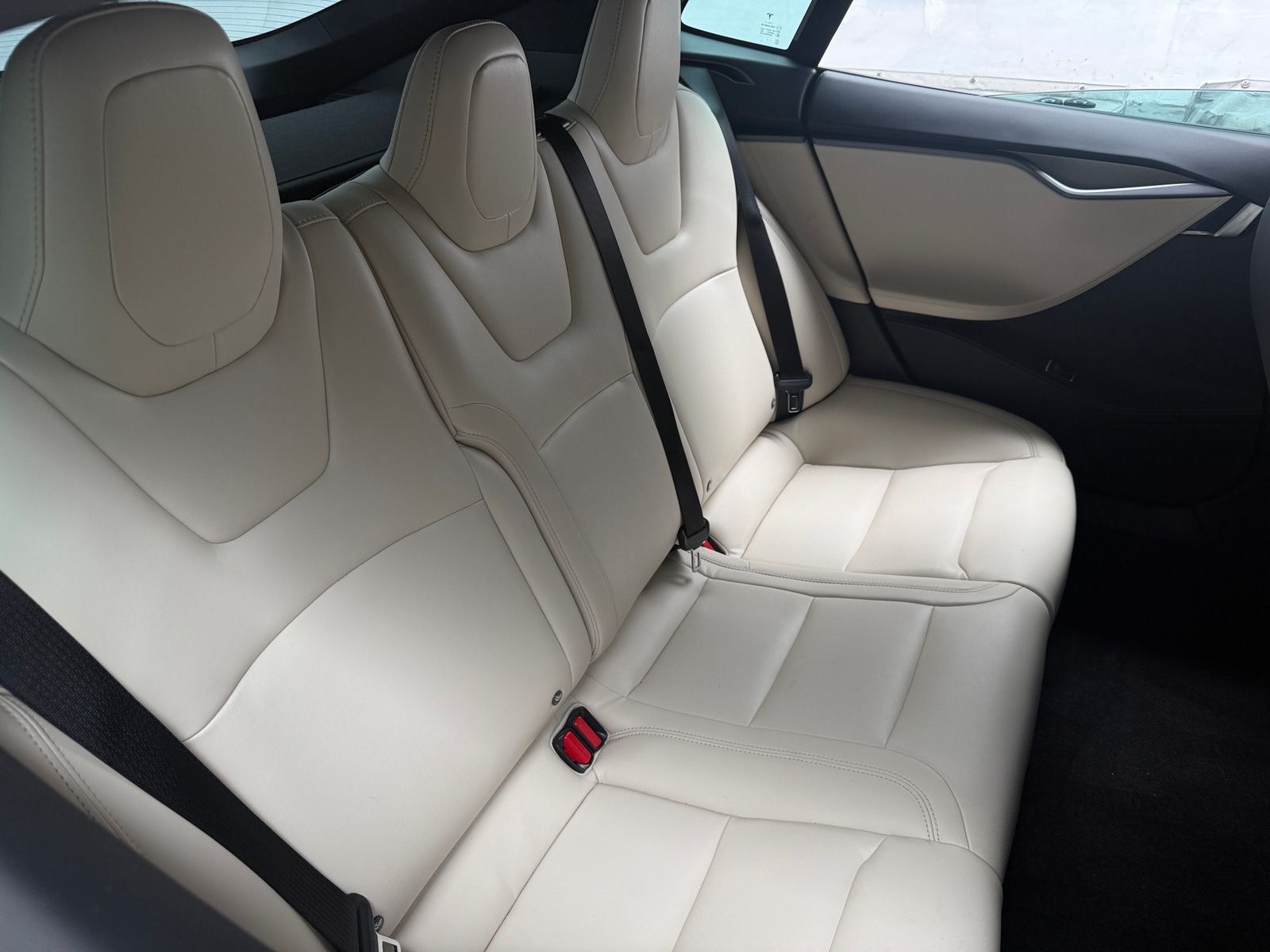 Thumbnail: 2020 Tesla Model S - 5