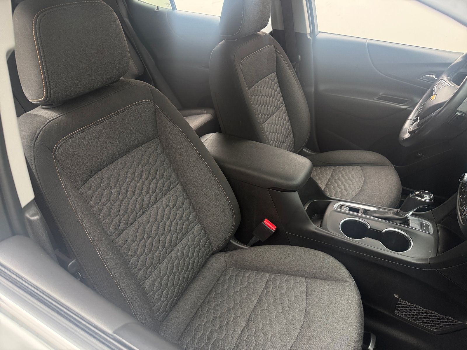 Thumbnail: 2018 Chevrolet Equinox - 2