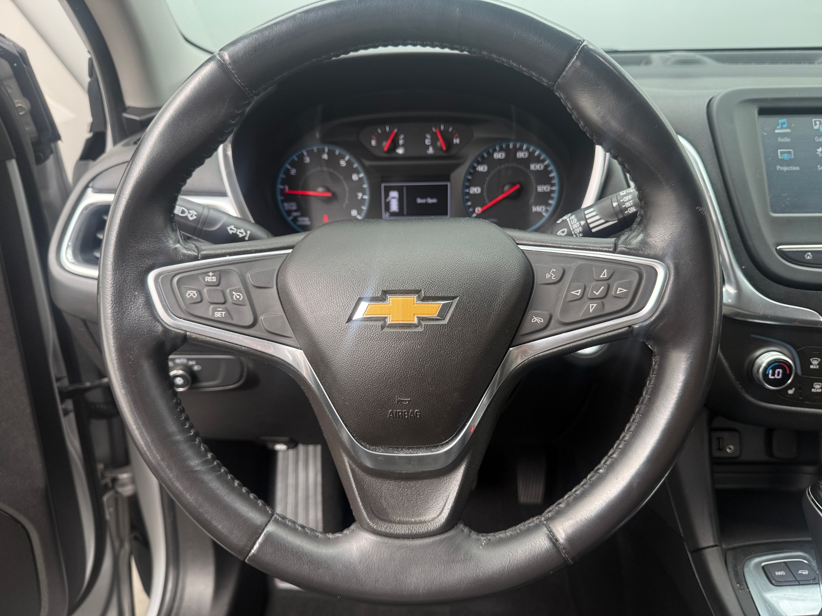 Thumbnail: 2018 Chevrolet Equinox - 5