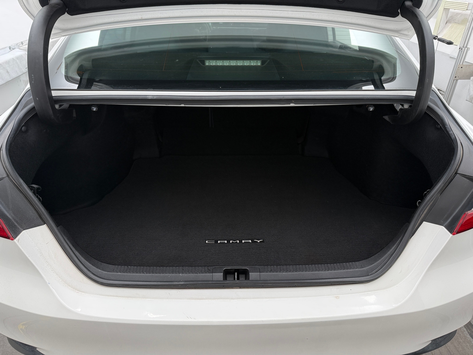 Thumbnail: 2019 Toyota Camry - 7