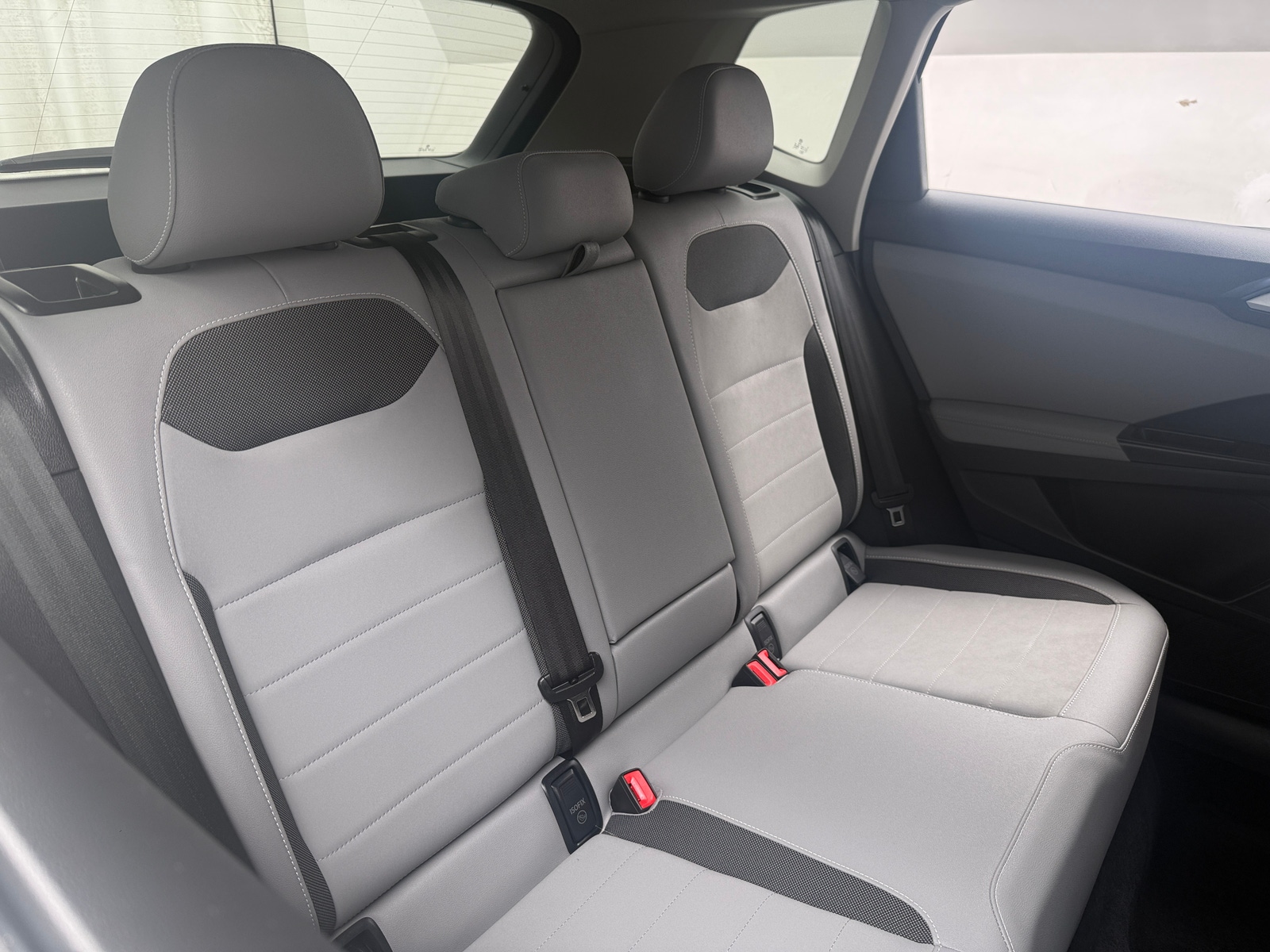 Thumbnail: 2024 Volkswagen Taos - 5