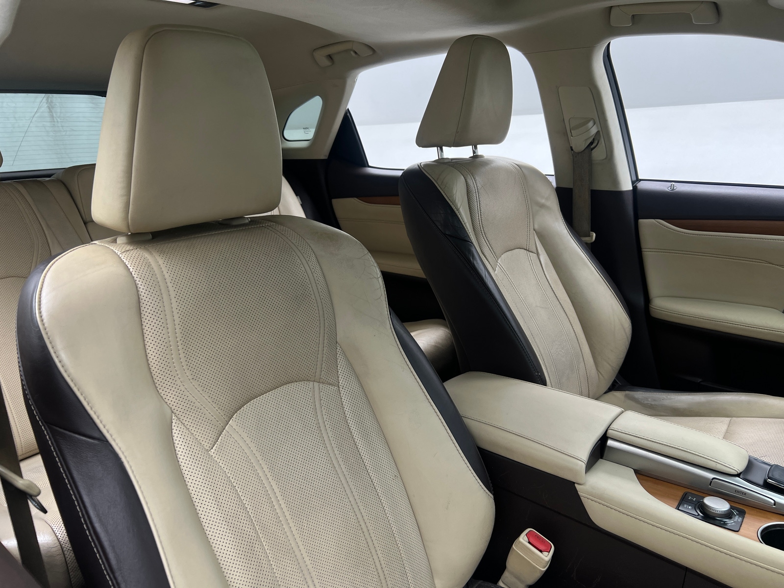 Thumbnail: 2016 Lexus RX - 2