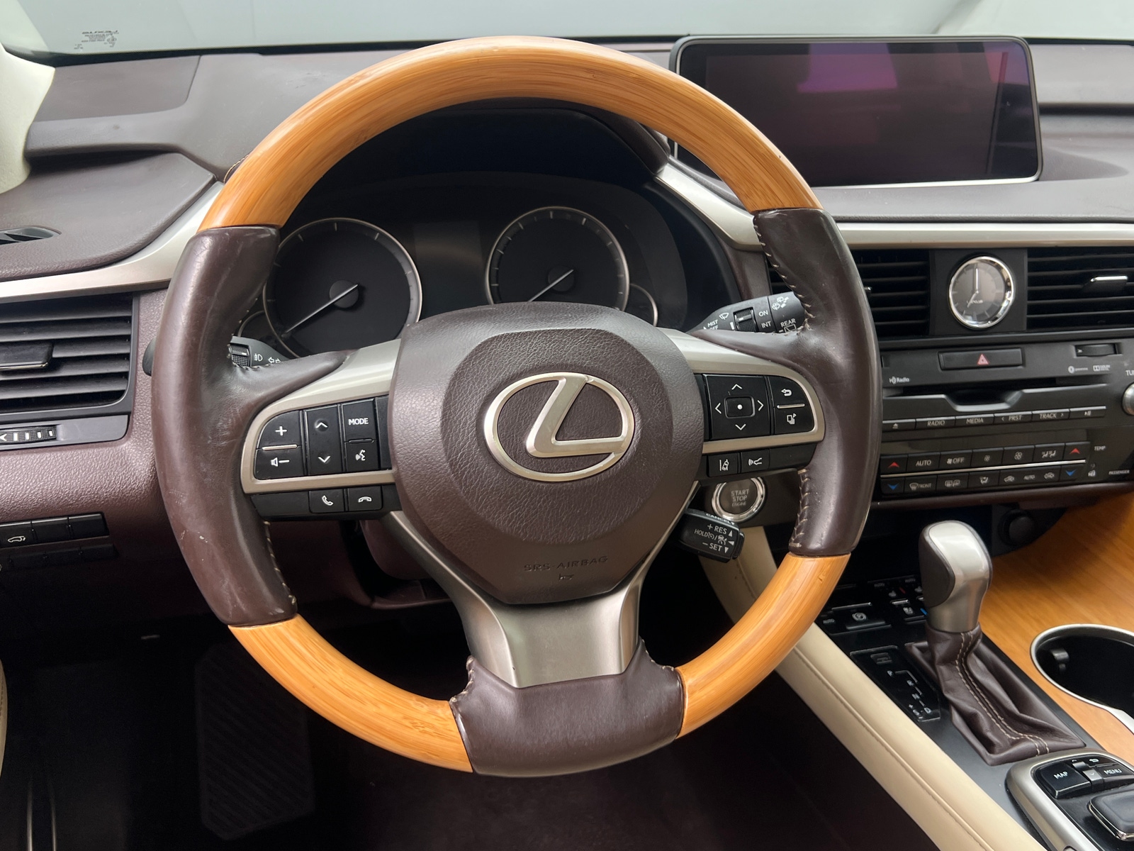 Thumbnail: 2016 Lexus RX - 5
