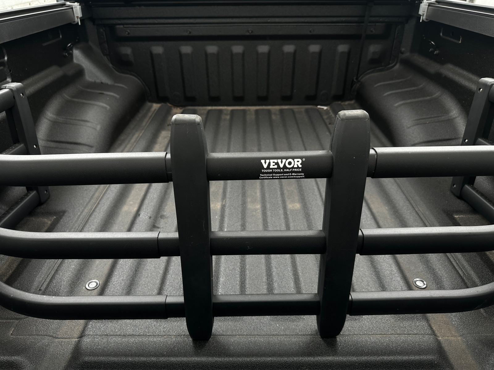 Thumbnail: 2023 Nissan Frontier - 7