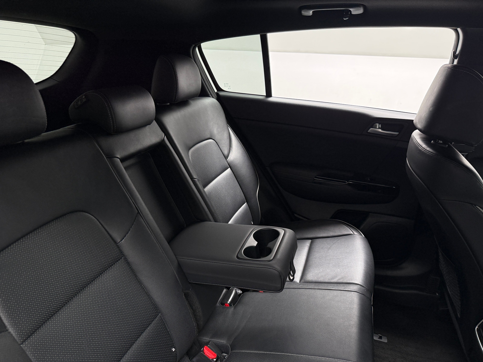 Thumbnail: 2022 Kia Sportage - 5